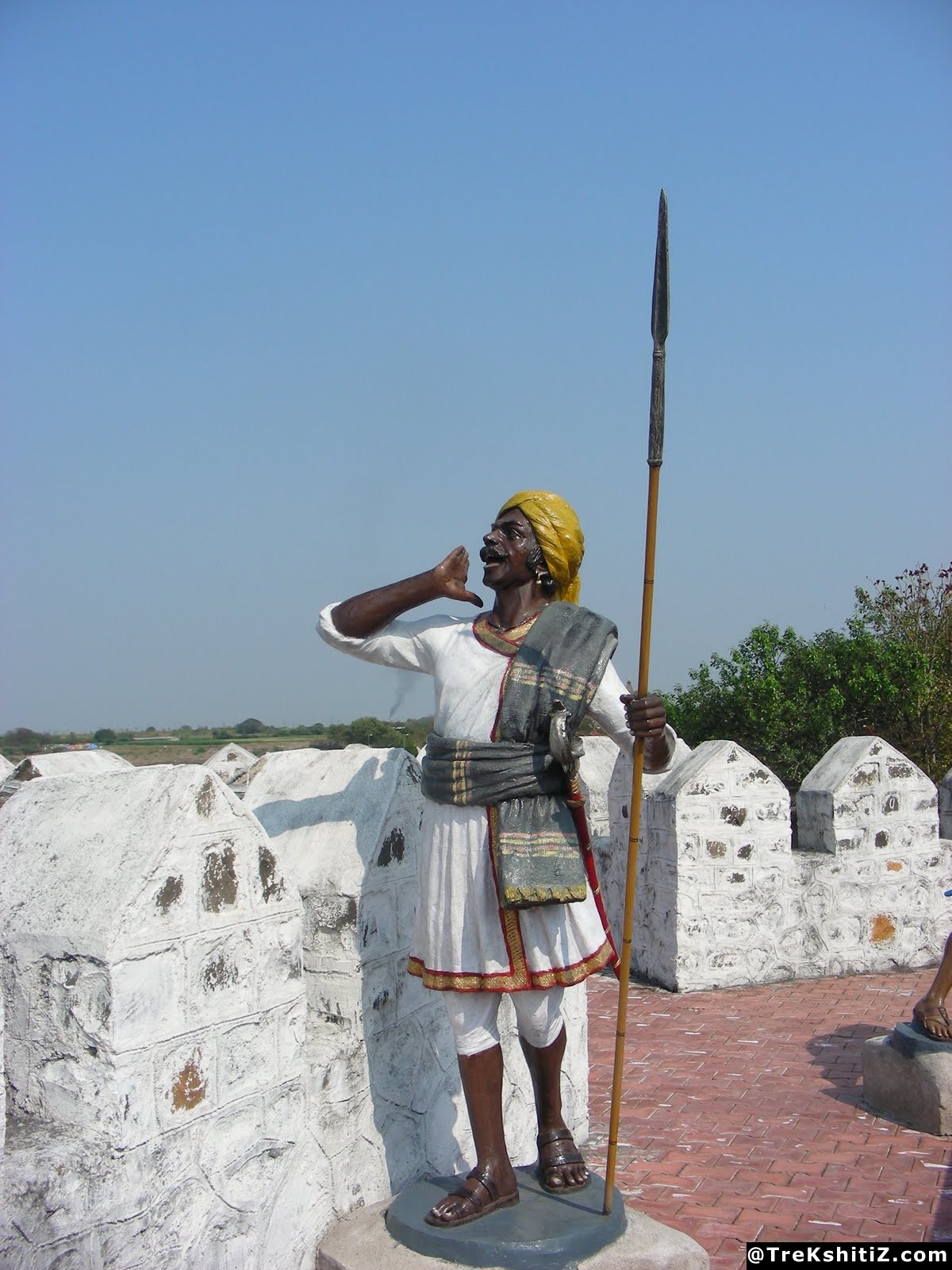 Akluj Fort