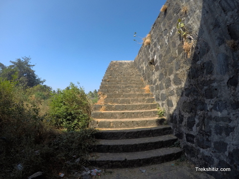 Stairs to fanji , Arnala