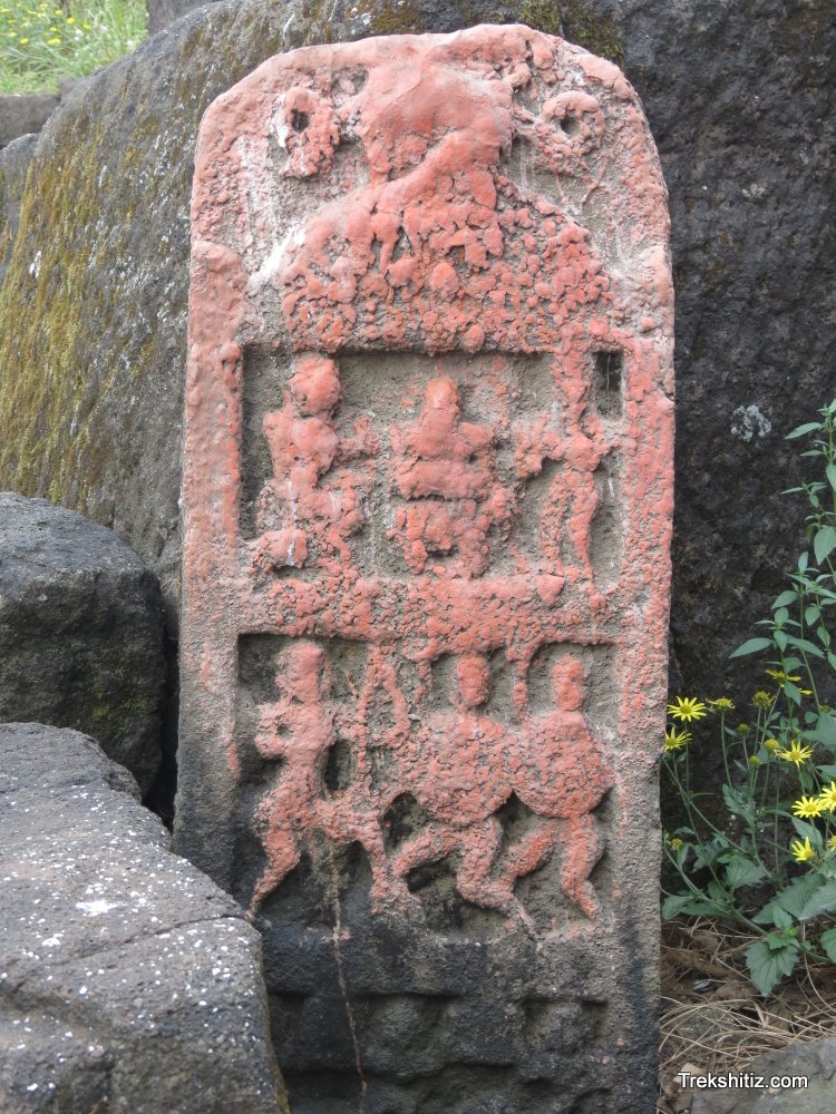 Bhairavgad(Shirpunje)Hero stone near cave