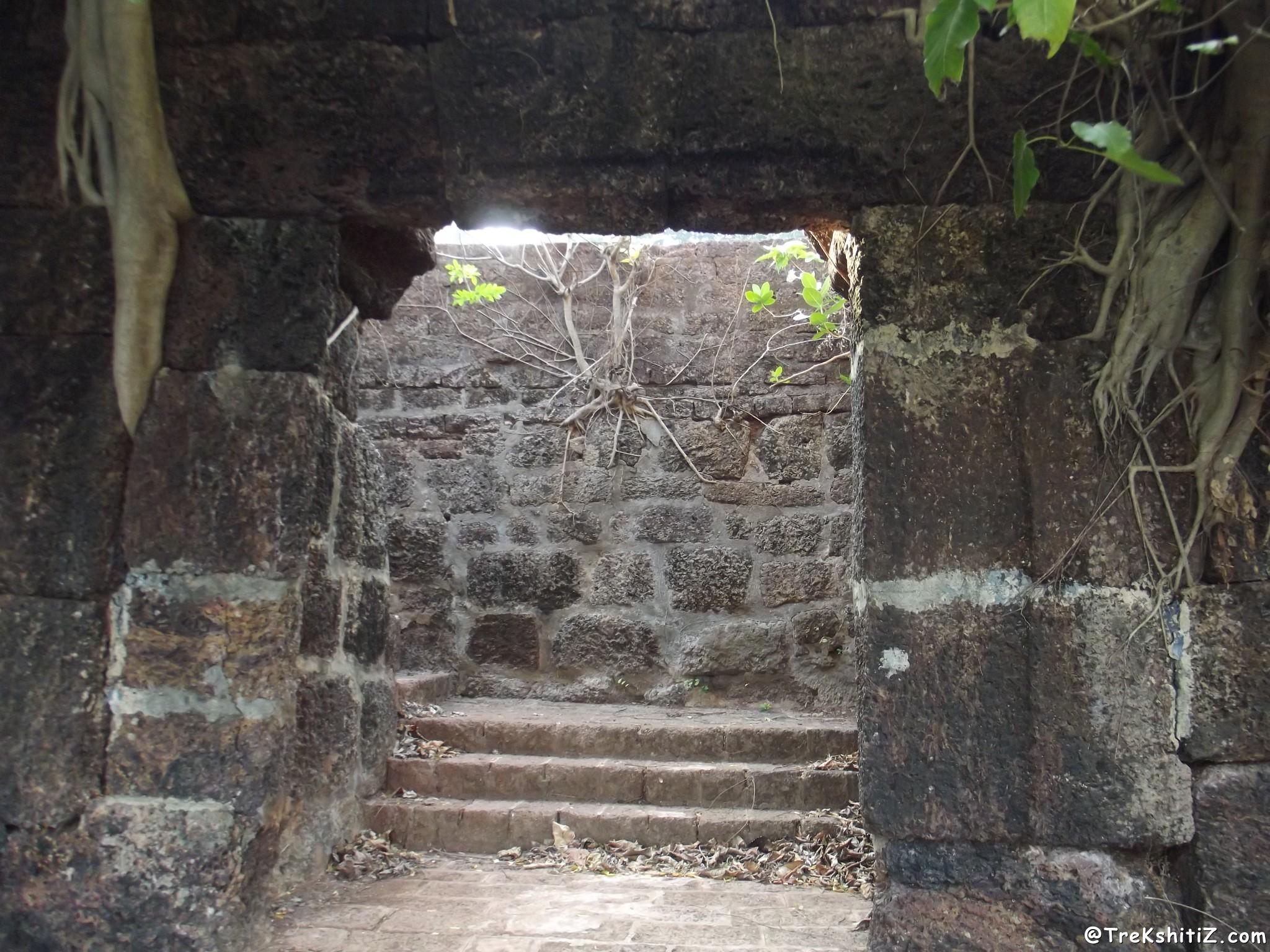 The seaside entrance of Devgad Fort