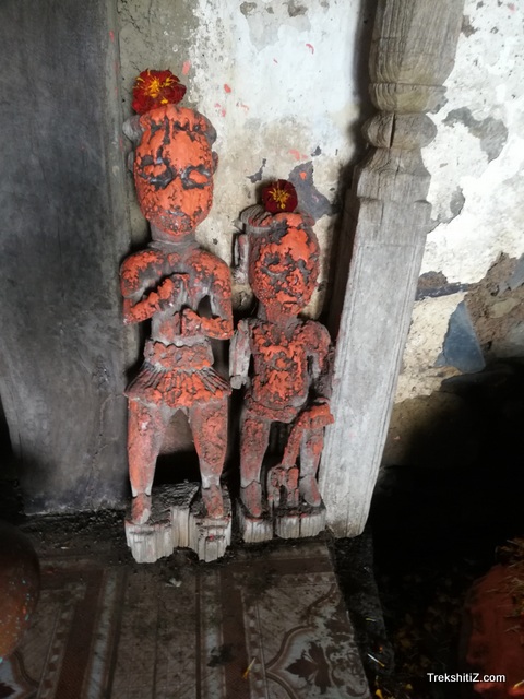 Wooden idole inside Dhakoba Temple