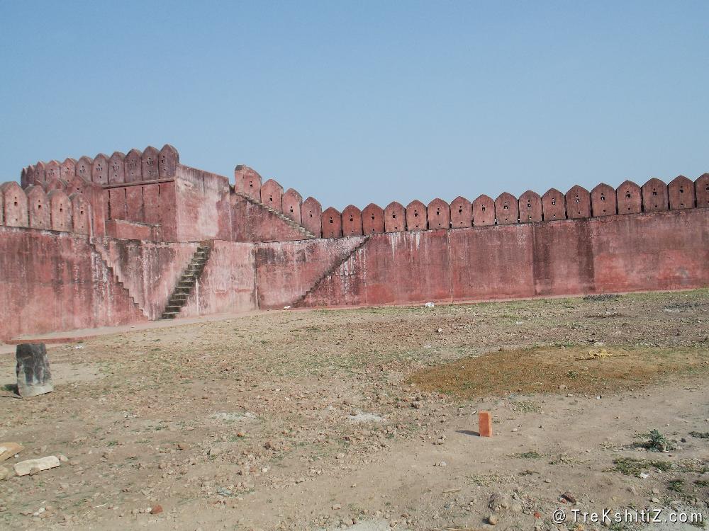 Nagardhan Fort, fortification