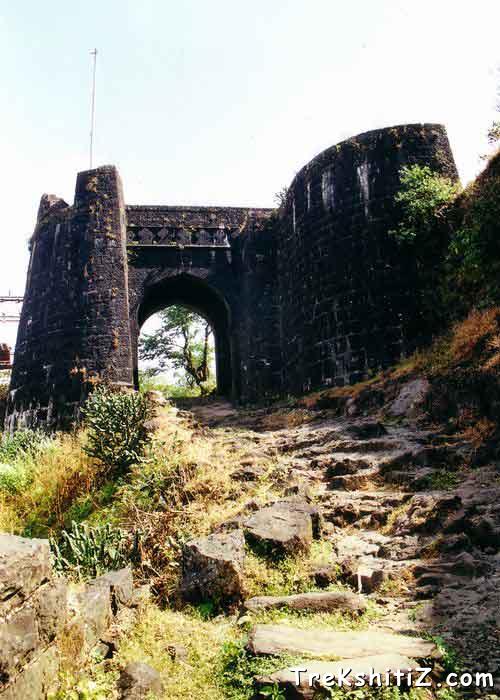 Bini Darwaja of Purandhar