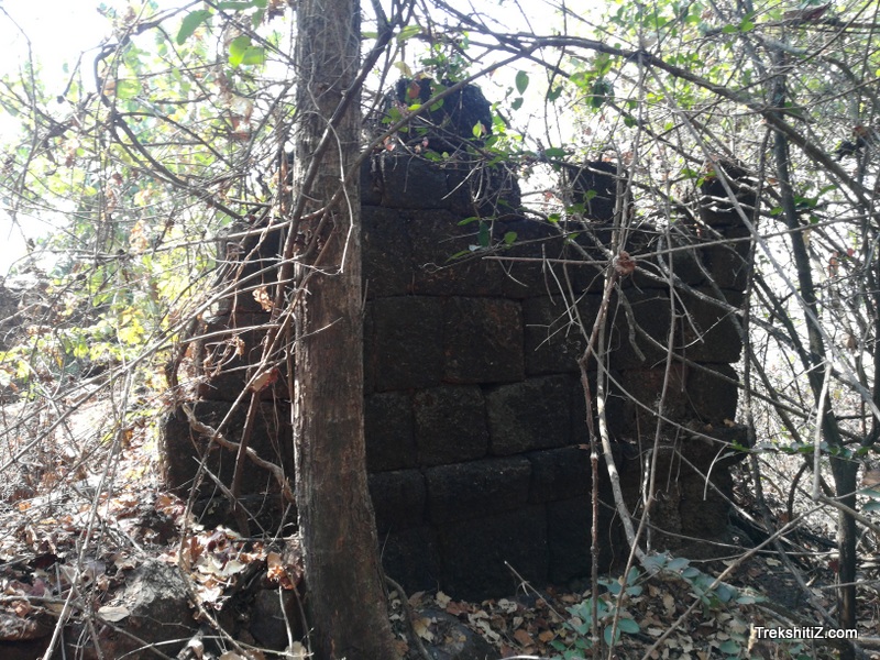 Fortification wall Vijaygad