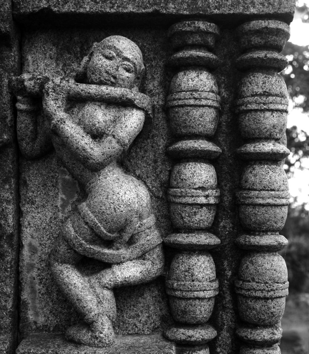 Sursundari,Temples of Sahyadri, Temples in Maharashtra