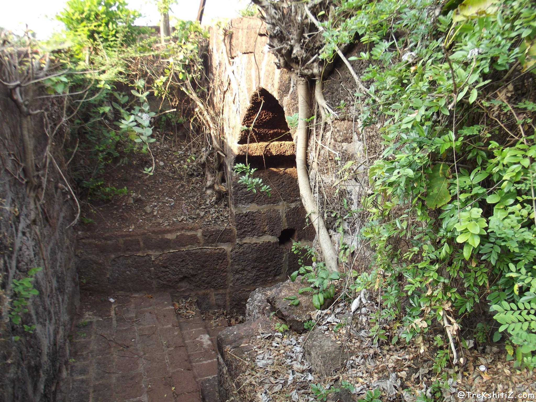 The seaside entrance of Devgad Fort