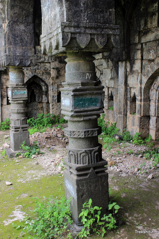 Mahurgad Masjid