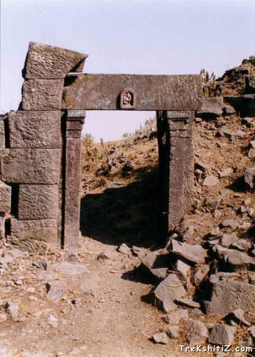 Darwaja of Manikgad