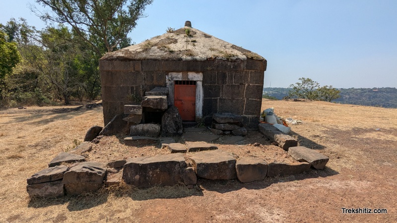 Laxmi Mandir & SamadhiPawangad