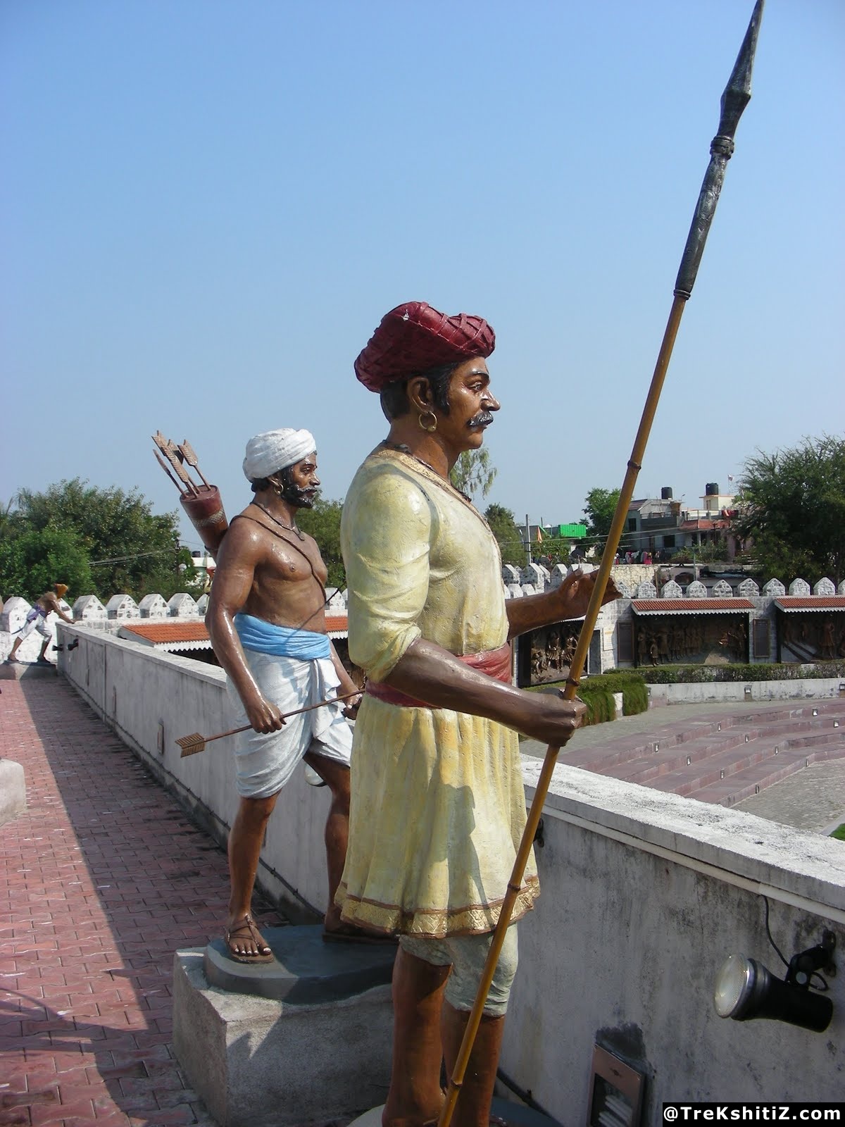 Akluj Fort
