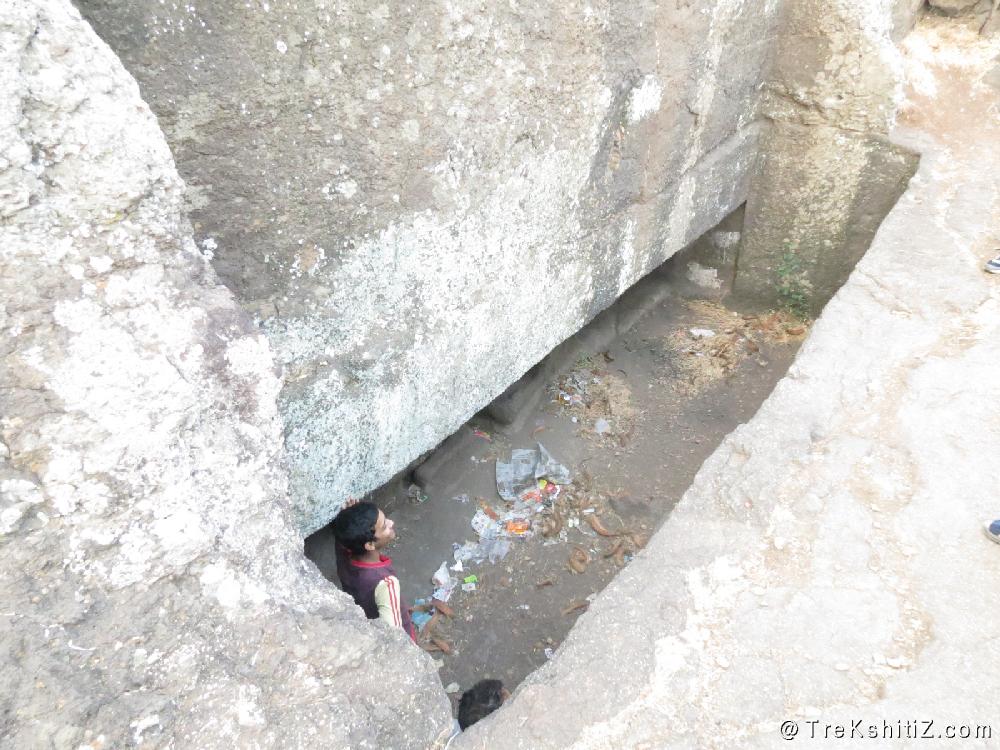 Cave , Bhansigad