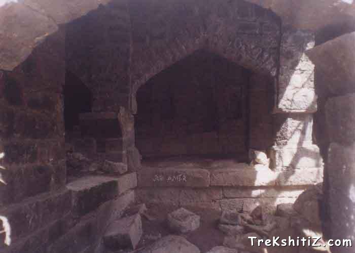 Kille Chandan Devdya