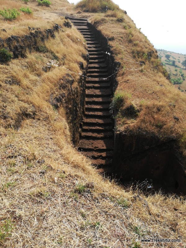Steps to Entrance Dategad