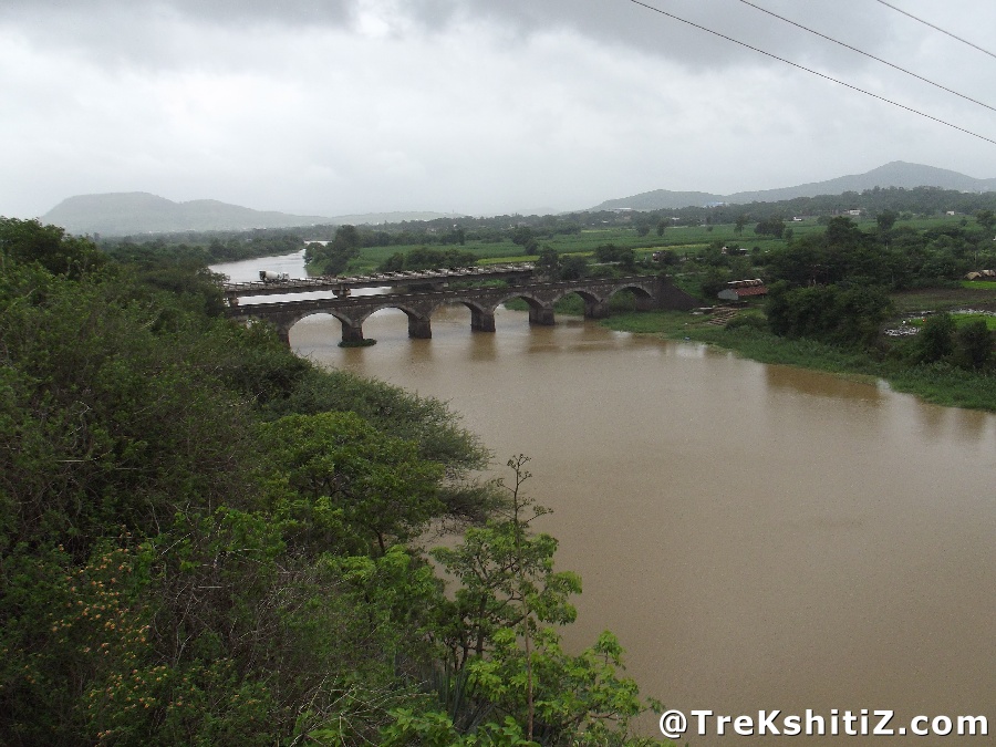 Induri Fort (Gadhi)