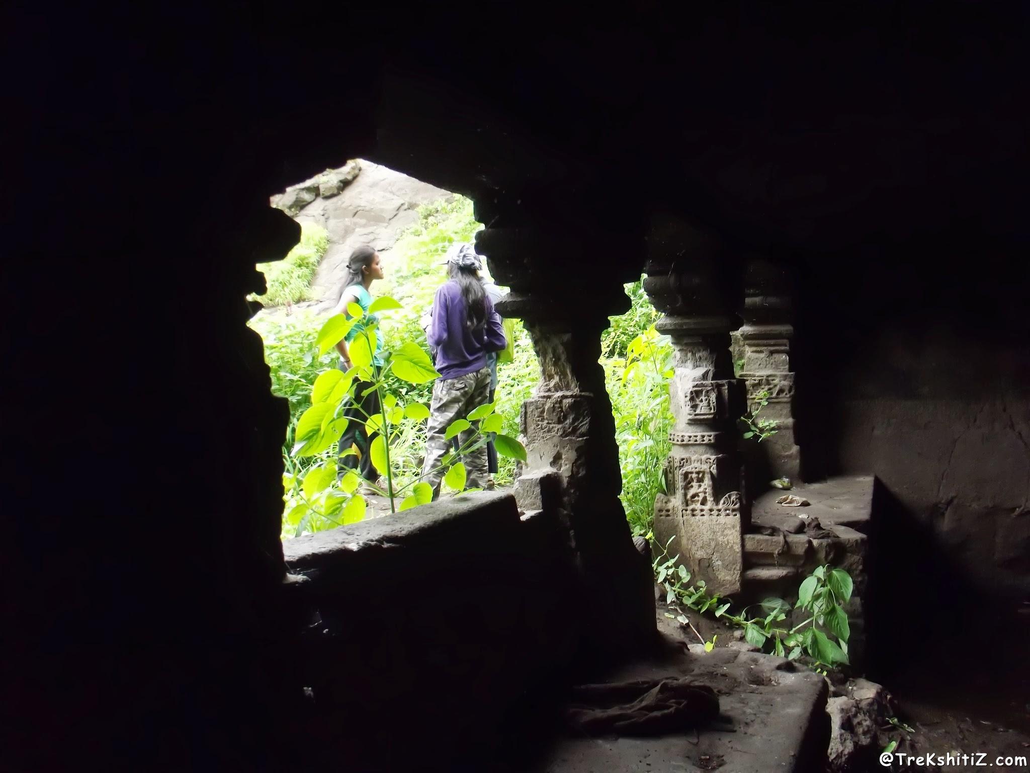 Shrungar Chavadi leni, Kanhergad, Chalisgaon