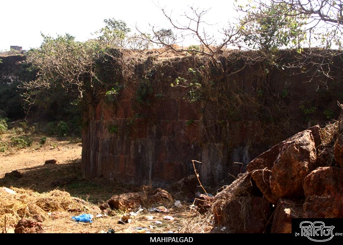 Fortification on Mahipalgad