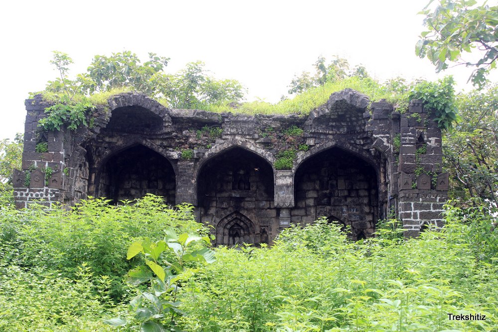 Mahurgad Masjid