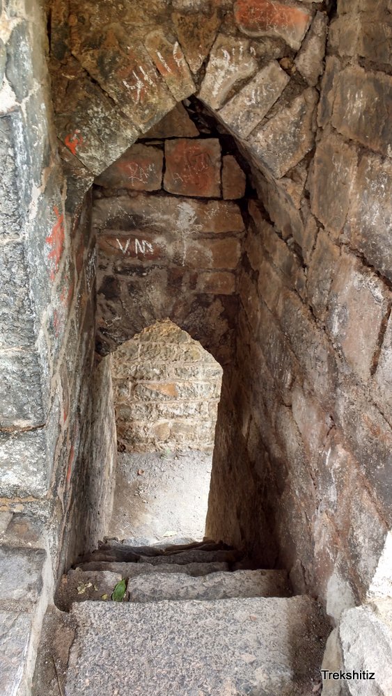 Mahurgad chor Darwaja in Mahakali  Buruj