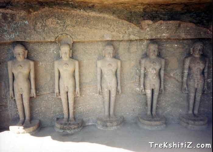 Sculture Of Budhha on Tungi Pinnacle