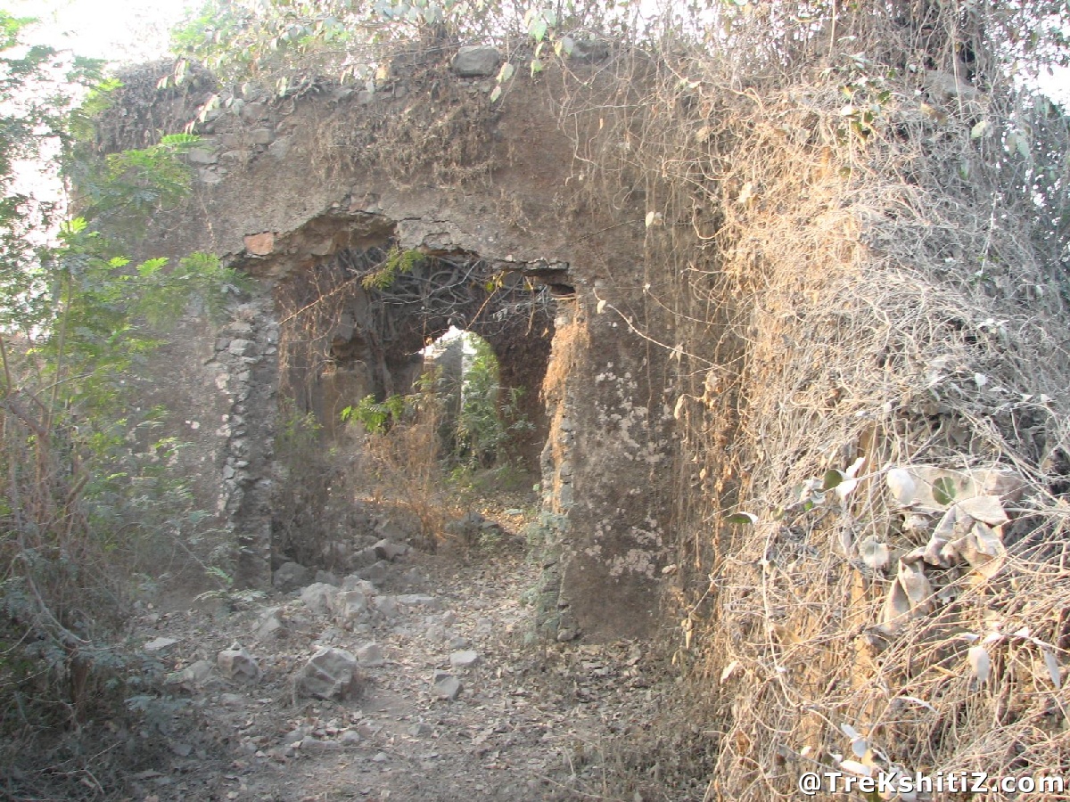 Nagla bunder Fort