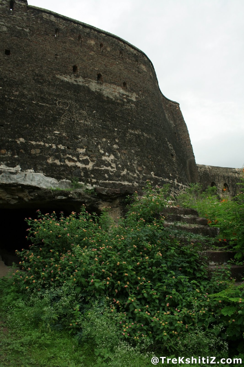 Nastanpur