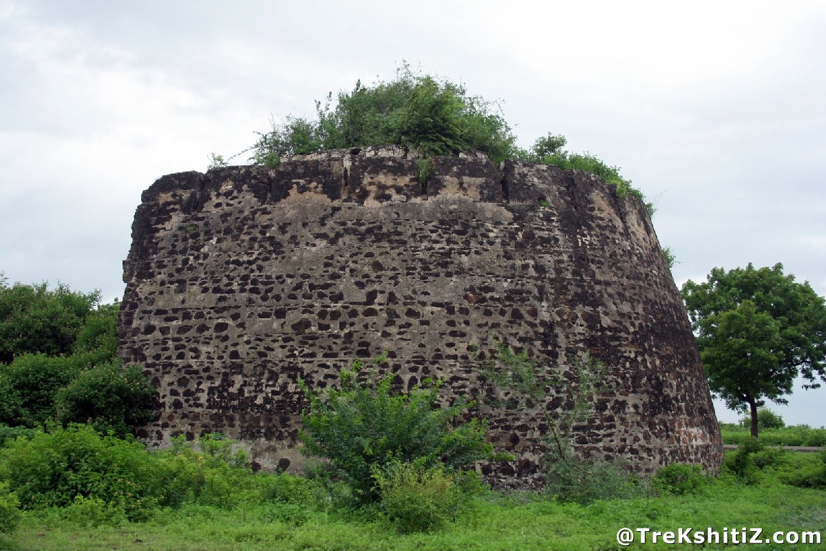 Nastanpur