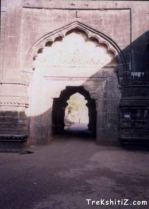 Tin darwaja' -Panhalgad