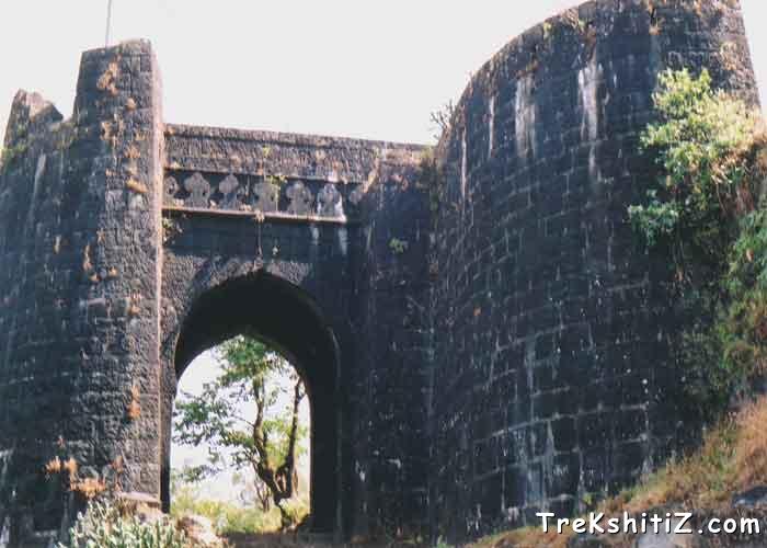 Bini Darwaja of Purandhar