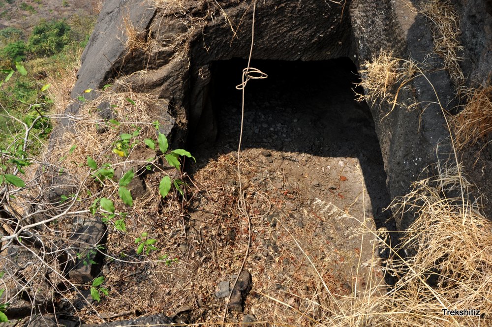 Sankshi Dry water tank