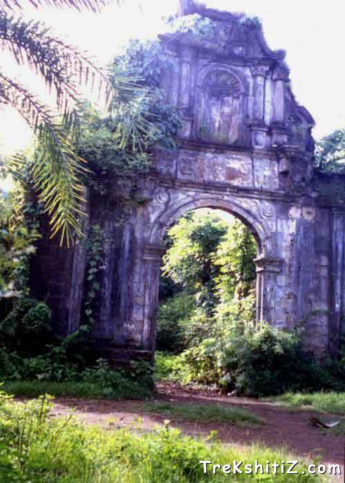 Church In Vasai Fort