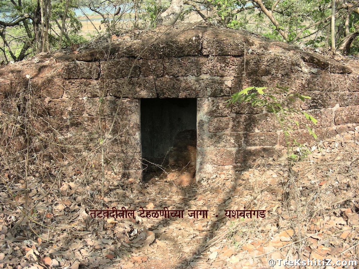 The place on fortification for keeping watch in area