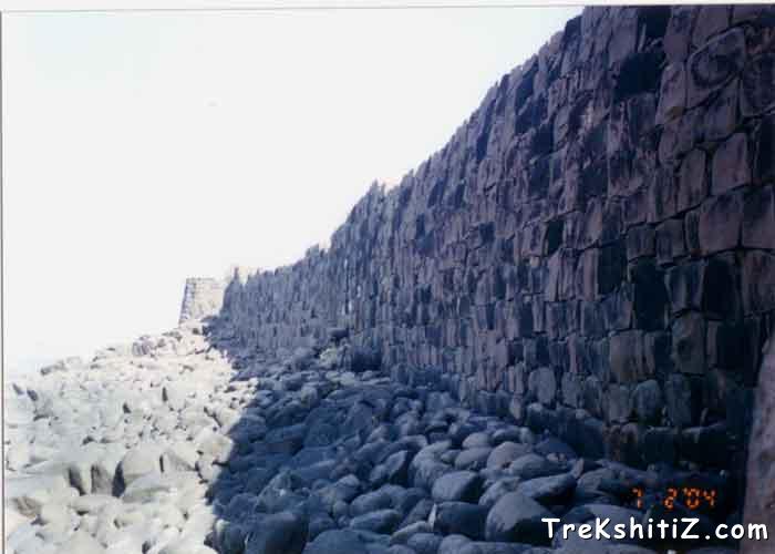 Ramparts of Khanderi Fort.
