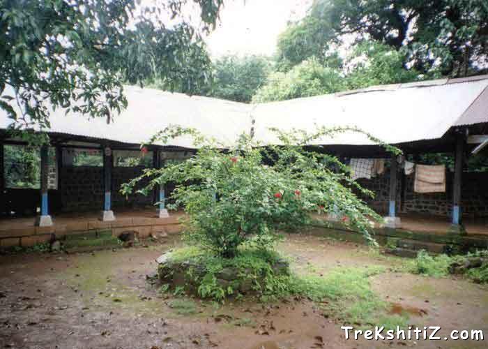 Sarkarvada at Sudhagad